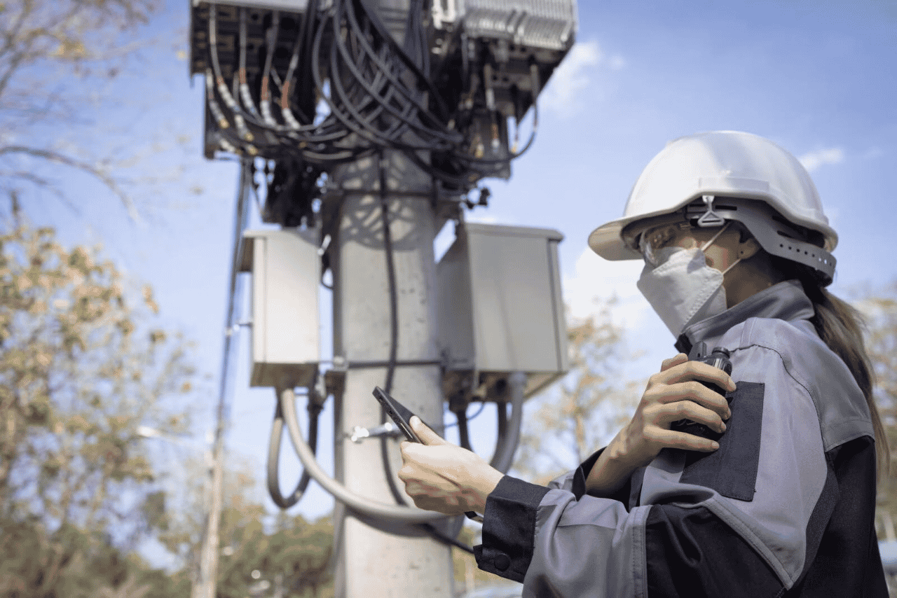  Memperluas Akses Broadband dengan BAKTI Kominfo